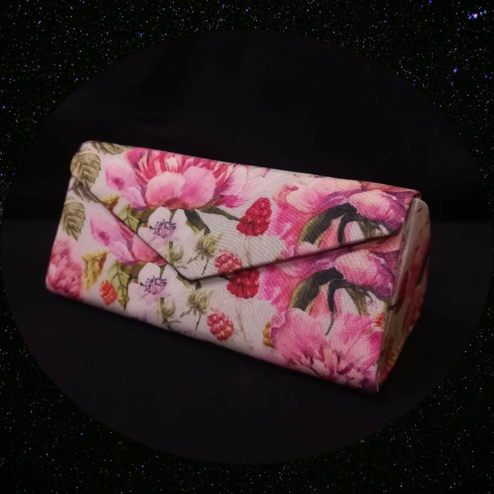 Protect Your Shades with a Pop of Print