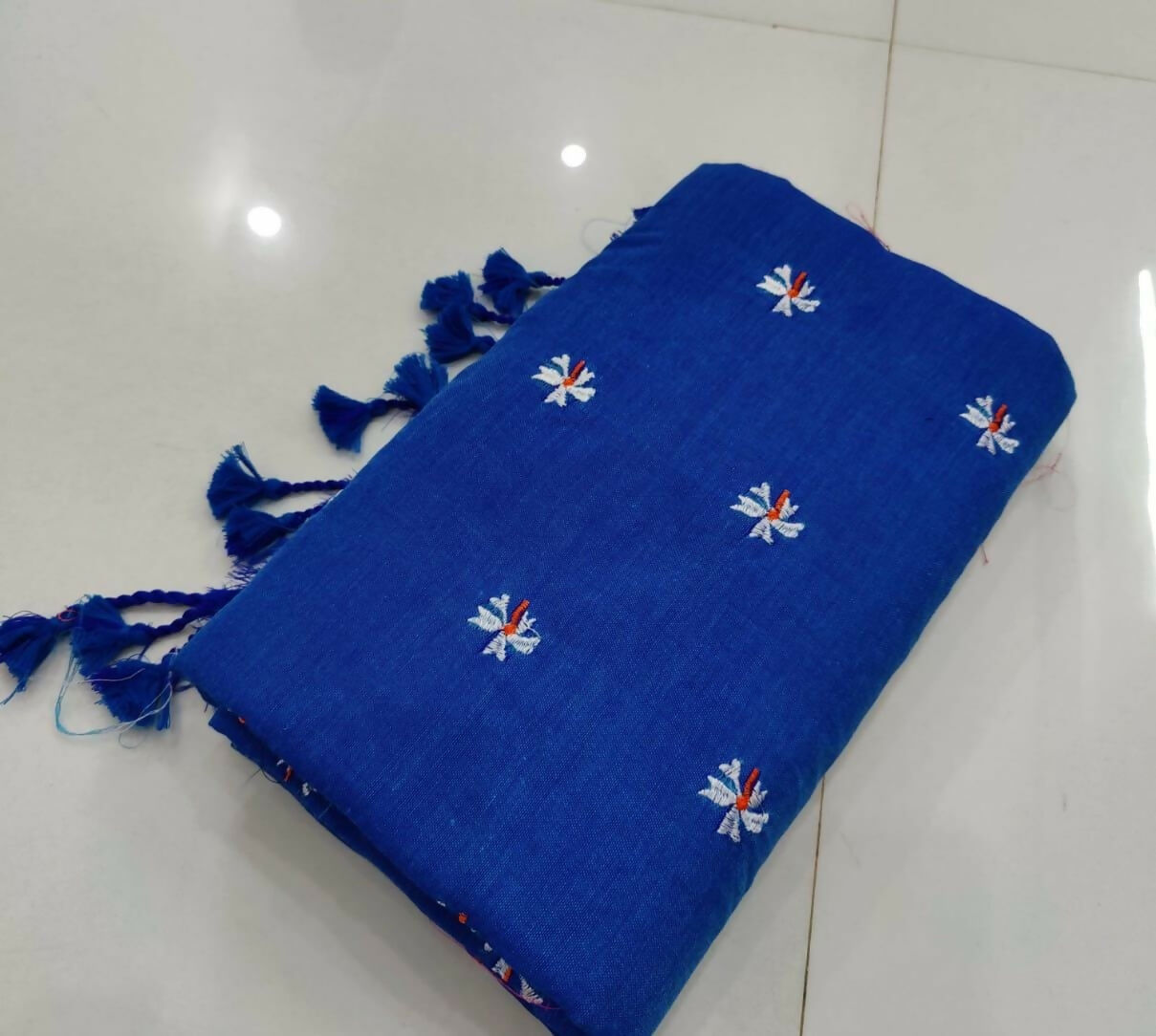 Royal Blue (1)