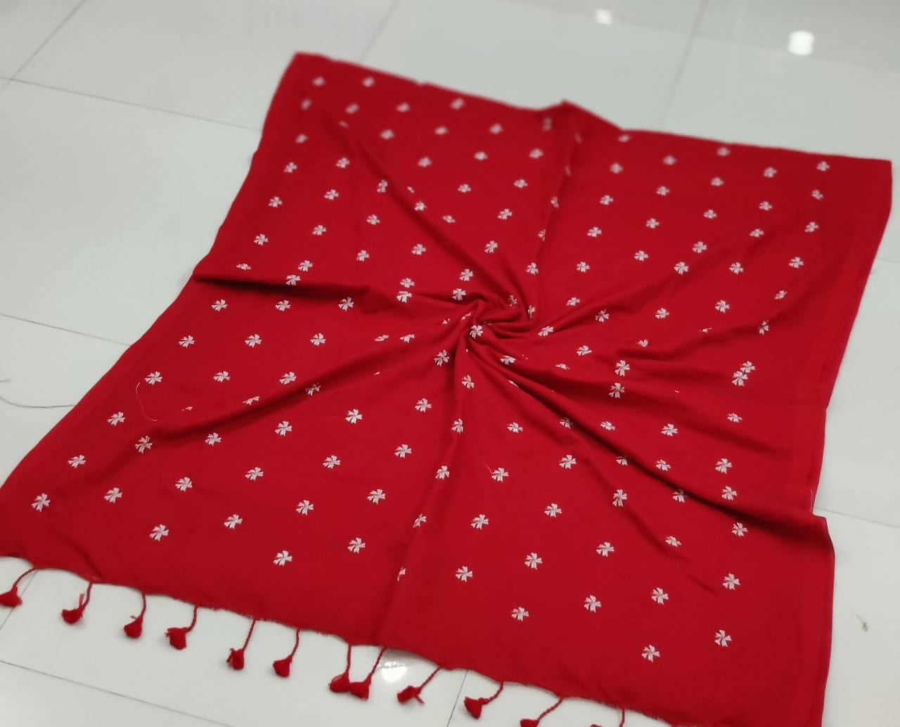 Red (2)