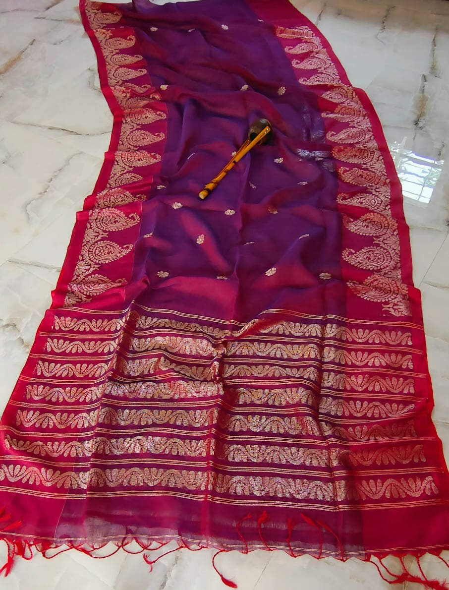 Linen Jamdani Handwoven Golden Zari