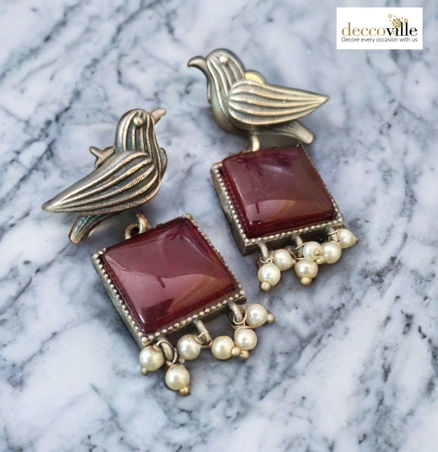 Antique Motif Bird Earring