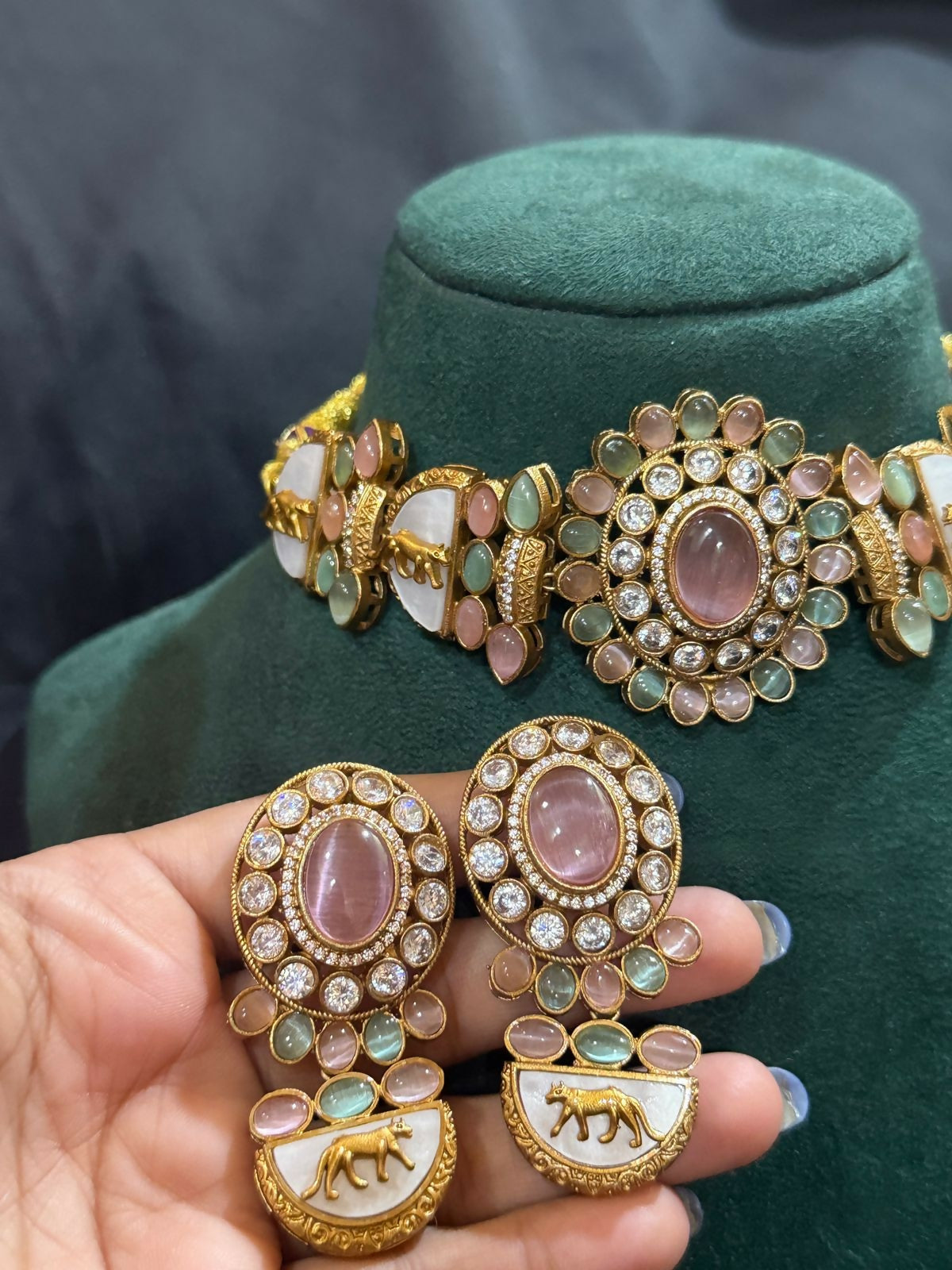 Semi Precious Stones & Mother of Pearl Set