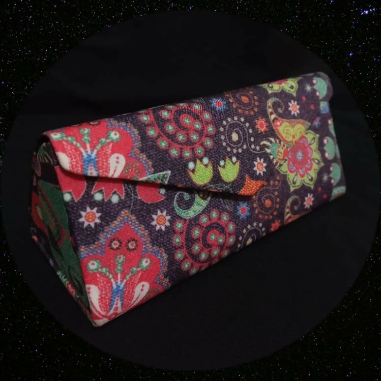 Protect Your Shades with a Pop of Print