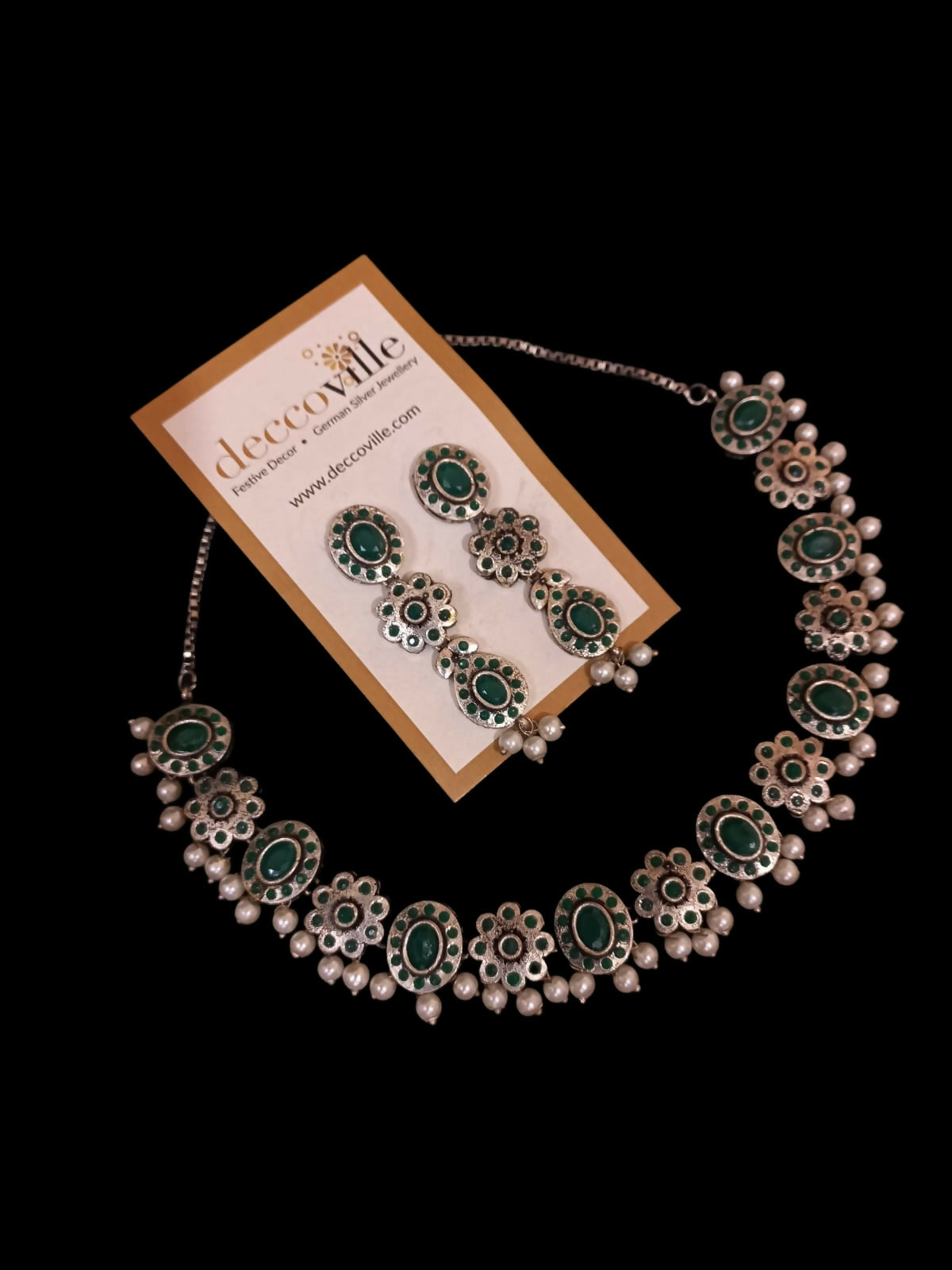 Emerald Pearl Floral Necklace Set