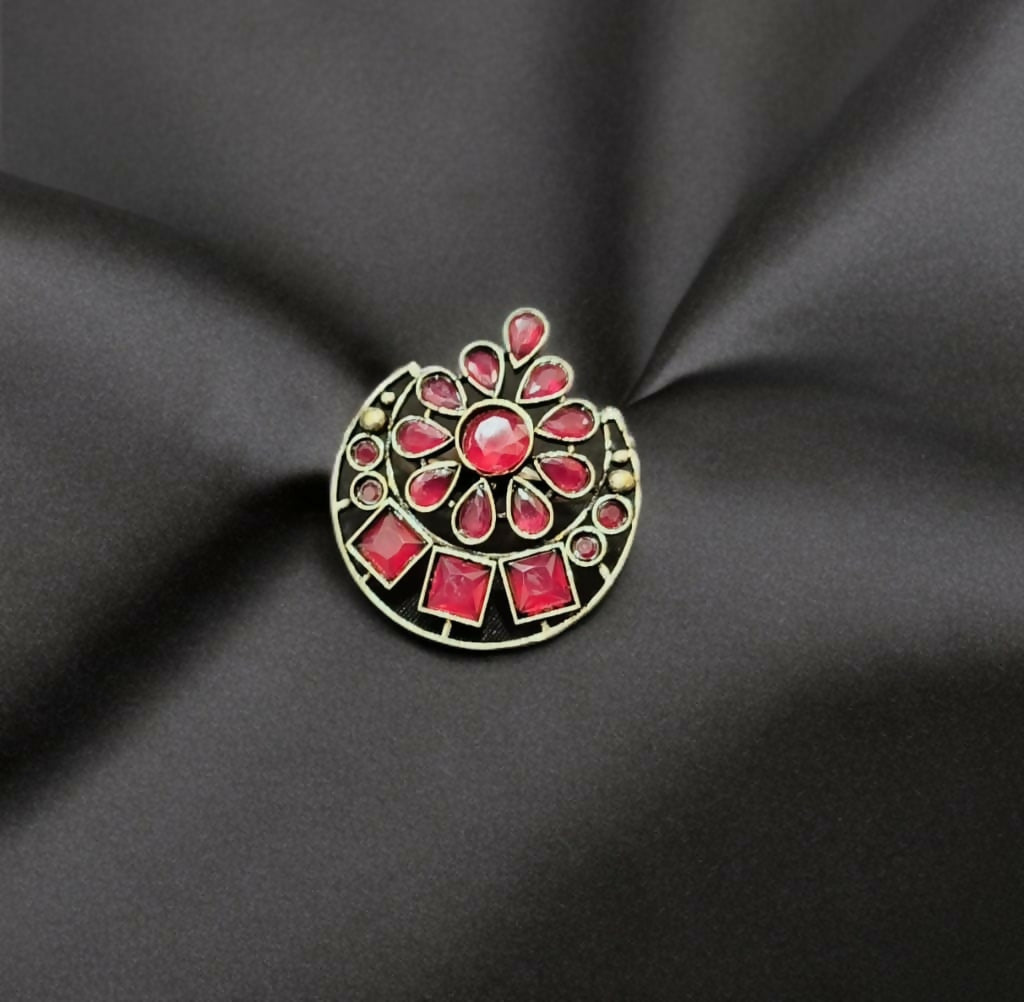 Bloomstone Floral Finger Ring