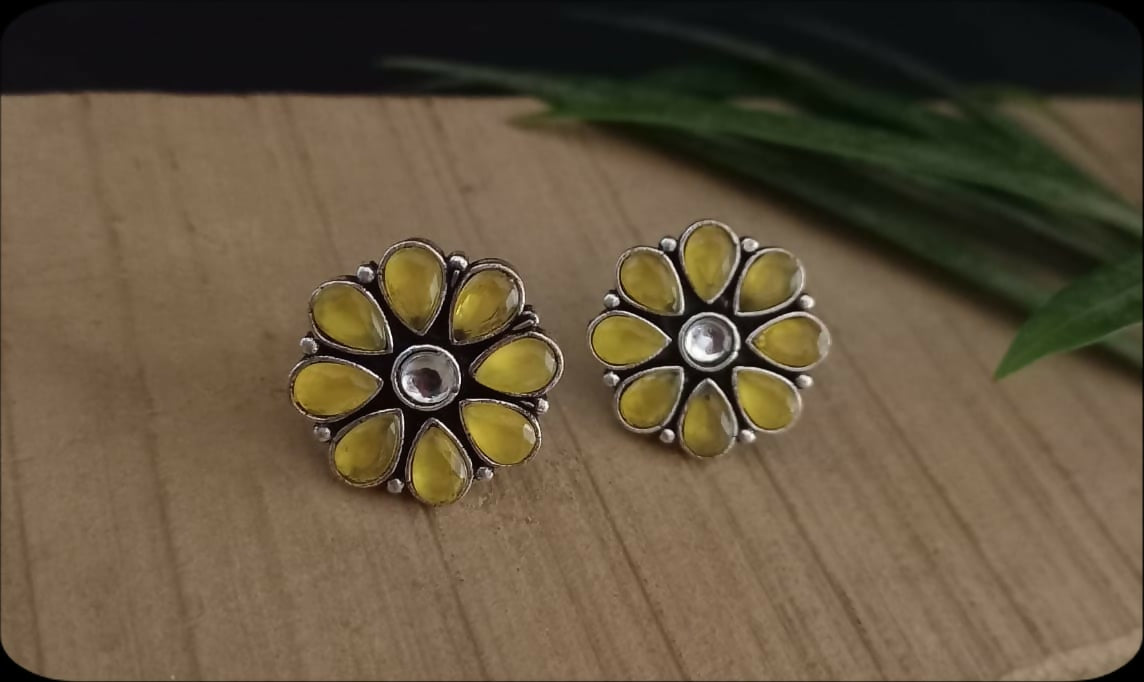 Delicate Petal Stud Earrings