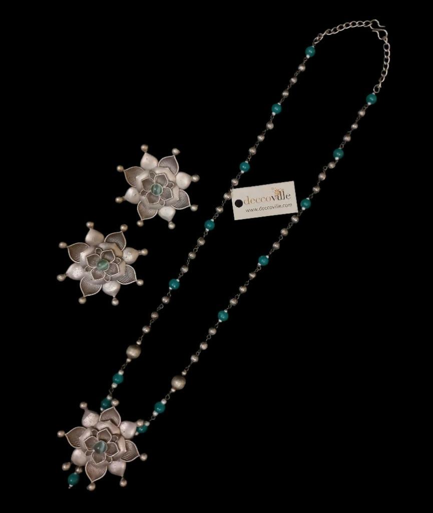 Timeless Floral Statement Set